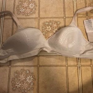 Nude Wireless Bra!